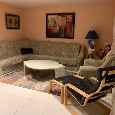 UtzenstorfBeautiful House With Free Parking On Premise别墅 外观 照片
